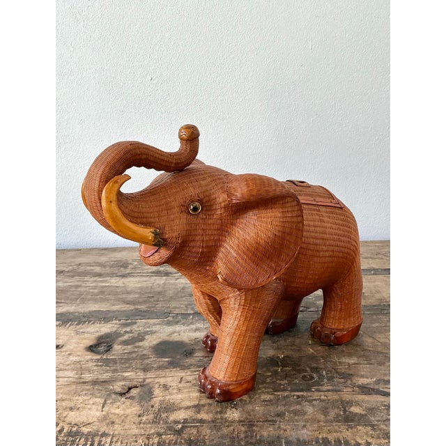 Vintage Shanghai Weave Elephant Basket For Sale - Image 11 of 12