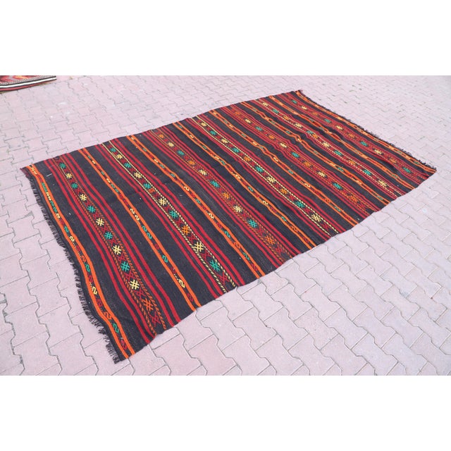 Size: 6.5 x 10.5 ft ( 200 x 320 cm) 78 x 126 inches Color: Organic Natural Dye ( Red,Black,Orange,Green) Material: 100%...
