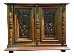 Renaissance Buffet in Carved Oak