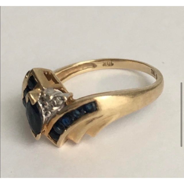 Sapphire & Diamond Cocktail Ring 10k Gold Marquise Cut Vintage 90s Size 7 For Sale - Image 4 of 6