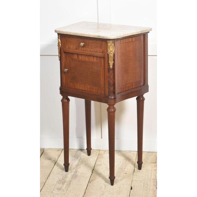 Gold Gilt Metal Mounted Bedside Tables, 1890s, Set of 2 For Sale - Image 8 of 14