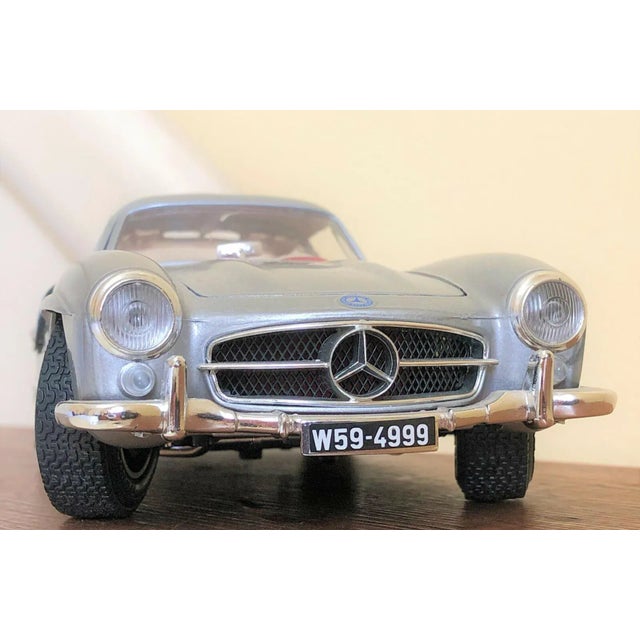 1950s Mercedes-Benz 300 Sl 1:18 Silver For Sale In Los Angeles - Image 6 of 11