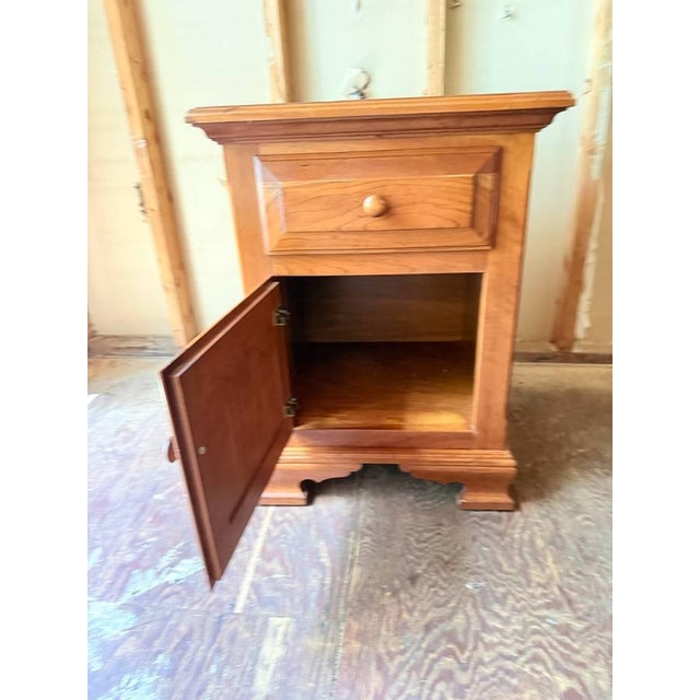 Late 20th Century Late 20th Century Pair of Contemporary Style Solid Wood 1 Drawer Nightstands For Sale - Image 5 of 15