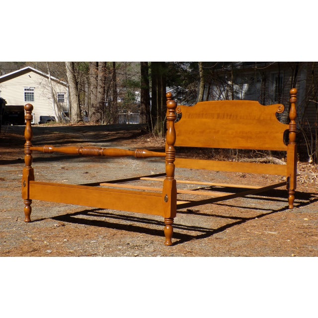 Vintage New England Early American Ethan Allen 1/2 Poster Full/Double Size Bed Frame by Baumritter. Solid Maple with...