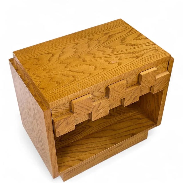 Lane Staccato Brutalist Mid Century Oak Nightstands - Pair For Sale - Image 10 of 12