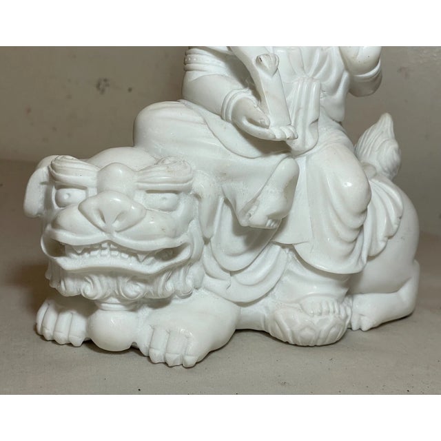 1990s Carved Chinese Marble Stone Samantabhadra Bodhisattva Dehua Sculpture Statue For Sale In New York - Image 6 of 13