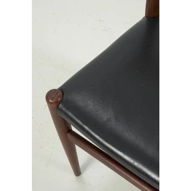 Wood Model W2 Dining Chairs by Hans Wegner, Set of 4 For Sale - Image 7 of 12