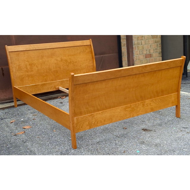 Late 20th Century American Neoclassical Maple Sleigh Queen Size Bedstead For Sale - Image 4 of 11