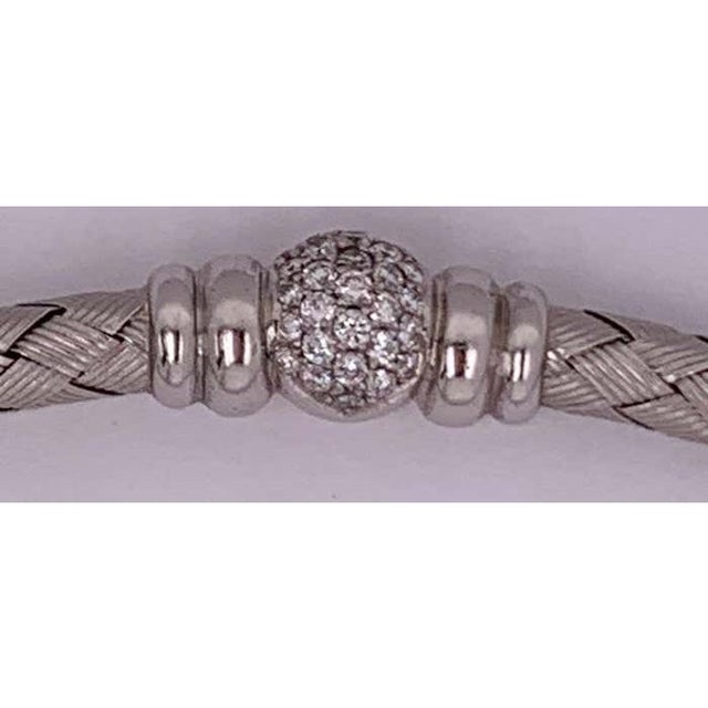 White 18 Karat White Gold Necklace With 1.00 Carat 8.4 Grams For Sale - Image 8 of 11