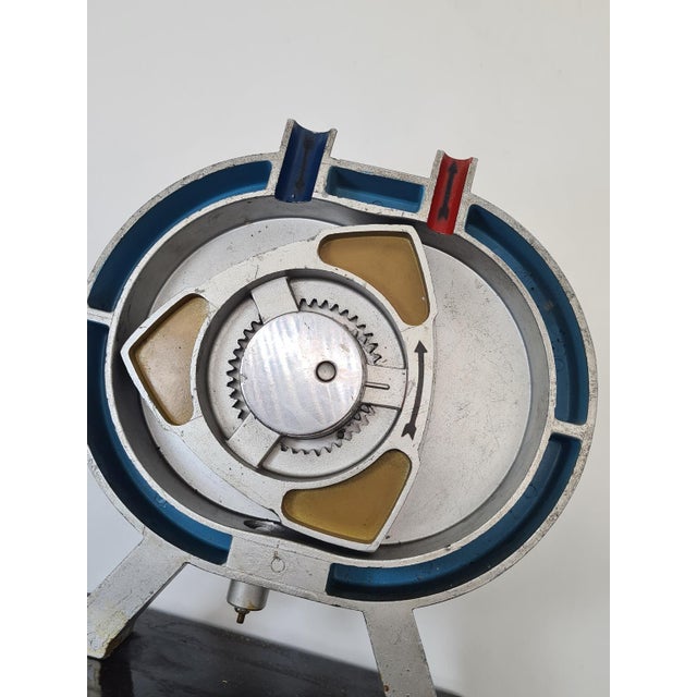 Educational Model of Wankel Rotary Engine, Europe, 1960s-1970s For Sale - Image 10 of 11