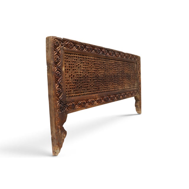 Antique Hand-Carved Wooden Mashrabiya, 1890s For Sale - Image 12 of 18