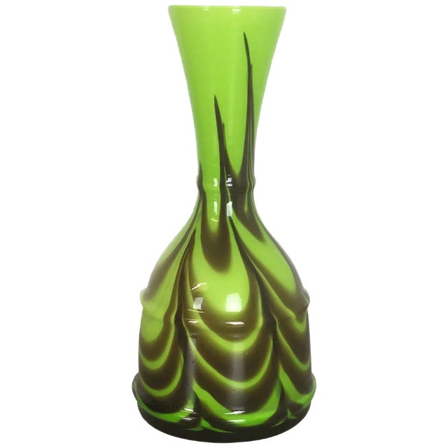 Italian Opaline Florence Vase from Carlo Moretti, 1970s For Sale