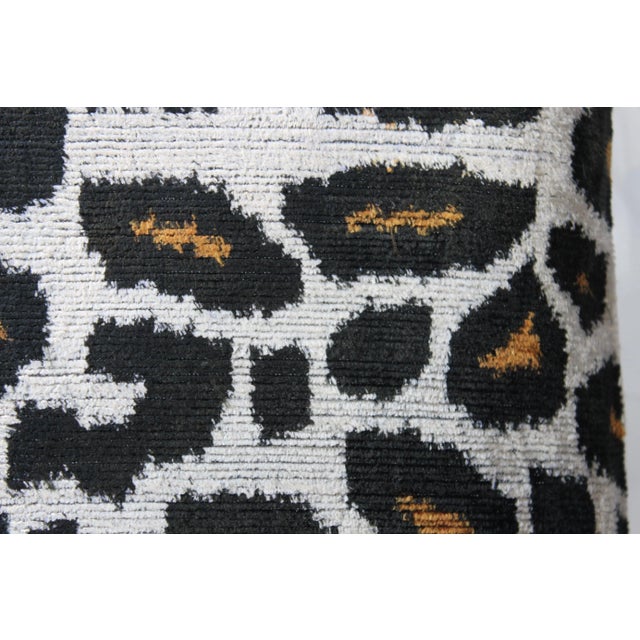 Boho Chic Boho Chic Silk Velvet Ikat Pillow Cover Bohemian Pillow Cover For Sale - Image 3 of 8