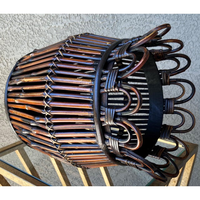 Rustic Late 20th-Century Handcrafted Pencil Bamboo "Looped Crown" Rim Cachepot / Planter Basket For Sale - Image 3 of 18
