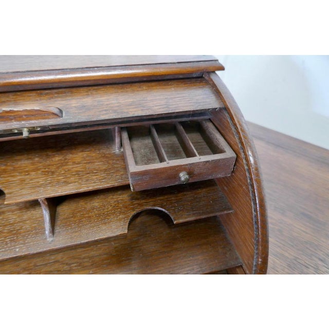 Late 19th Century French Arts and Crafts Oak Stationary Box with Tambour, 1890 For Sale - Image 5 of 8