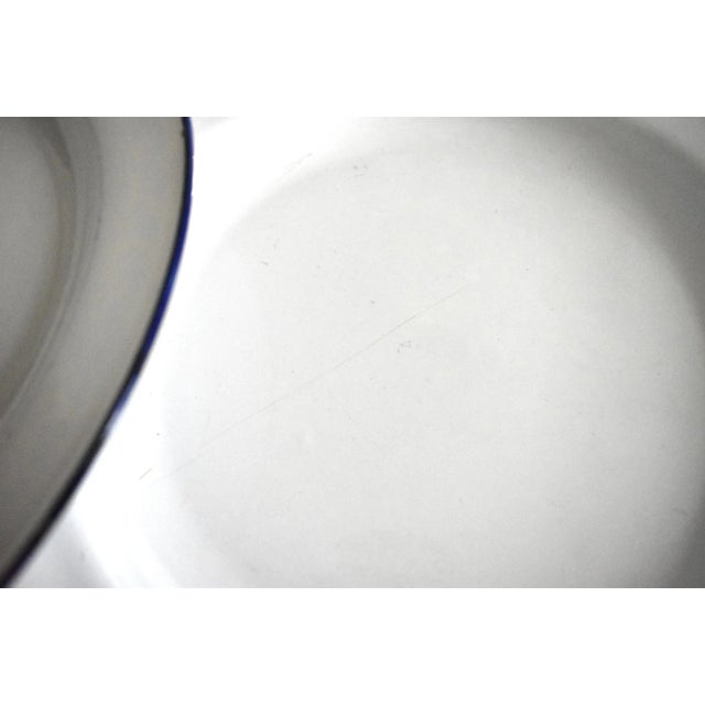 Metal Set of 5 Mid-Century Blue & White Tole Enamelware Picnic Plates For Sale - Image 7 of 8