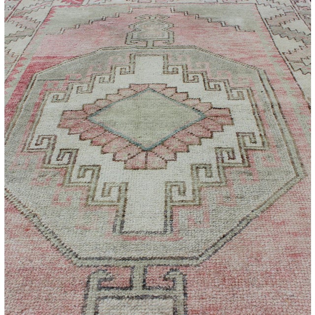 Traditional Pink, Light Green, and Ivory Vintage Rug With Flower Medallion Pattern For Sale - Image 3 of 11
