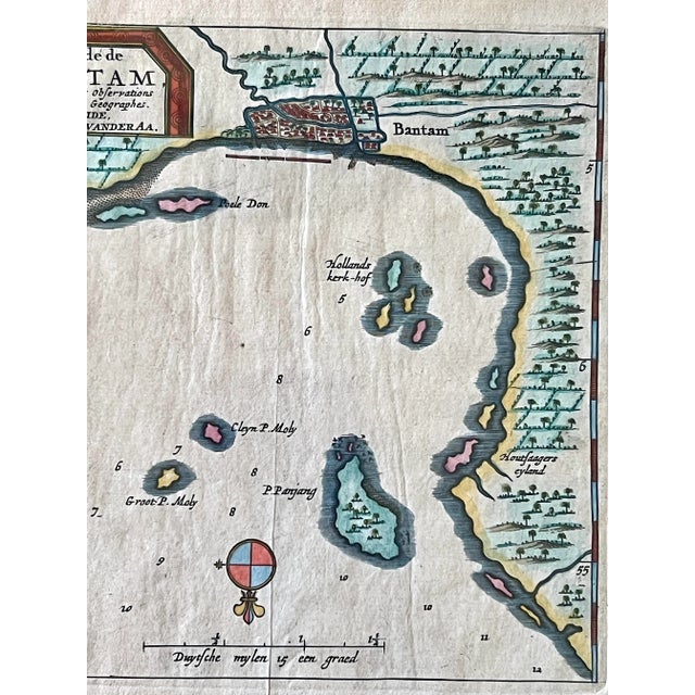 18th Century Antique Framed Map La Rade De Bantam by Pierre Vander (Dutch Cartographer Pieter Van Der Aa) C1720 For Sale - Image 5 of 7