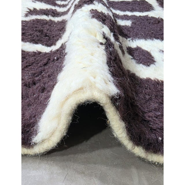 Moroccan Area Rug - 9.2 X 6.4 Ft For Sale - Image 4 of 8