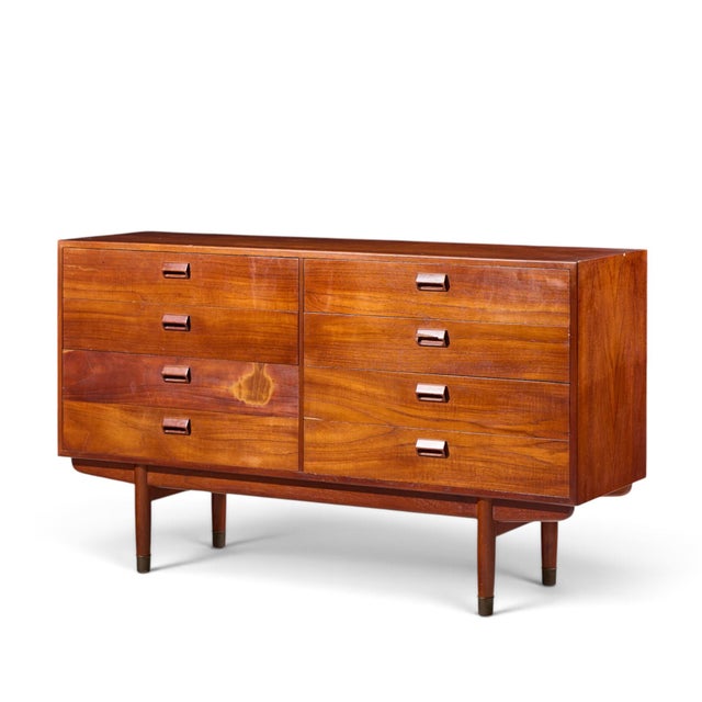 Mid-Century Modern Børge Mogensen for Søborg Møbelfabrik Mid Century Danish 8-Drawer Lowboy Dresser For Sale - Image 3 of 8