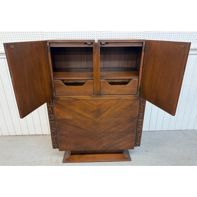Mid-Century Modern United Tiki Walnut High Chest For Sale In Philadelphia - Image 6 of 10