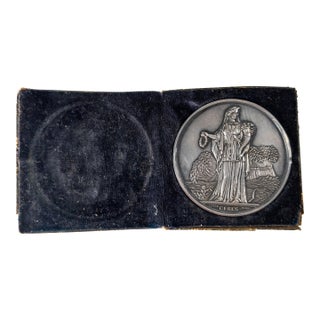 19th Century American Coin Silver New York Agricultural Society Medal For Sale