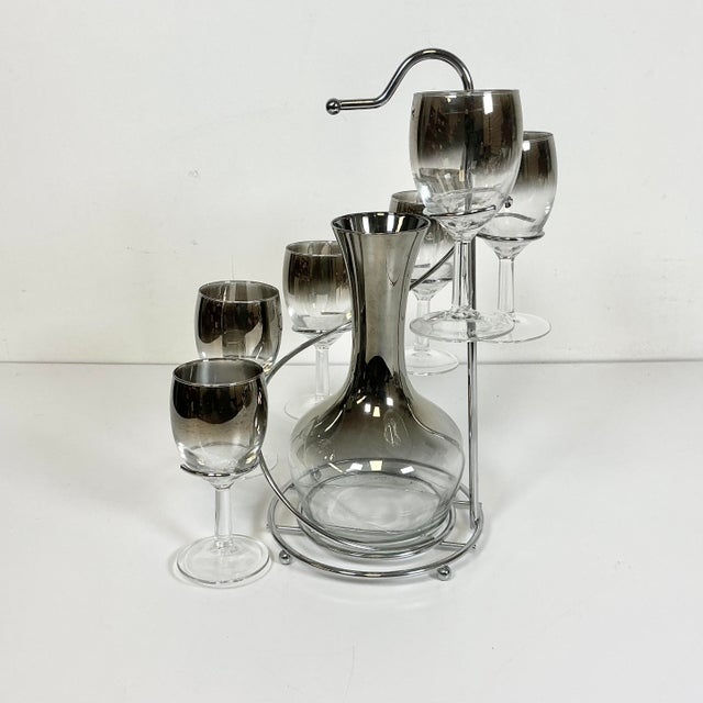 1950s Vintage Hollywood Regency Dorothy Thorpe Attrb. Wine Glasses & Carafe, Stairway Caddy - Set of 8 For Sale - Image 6 of 14