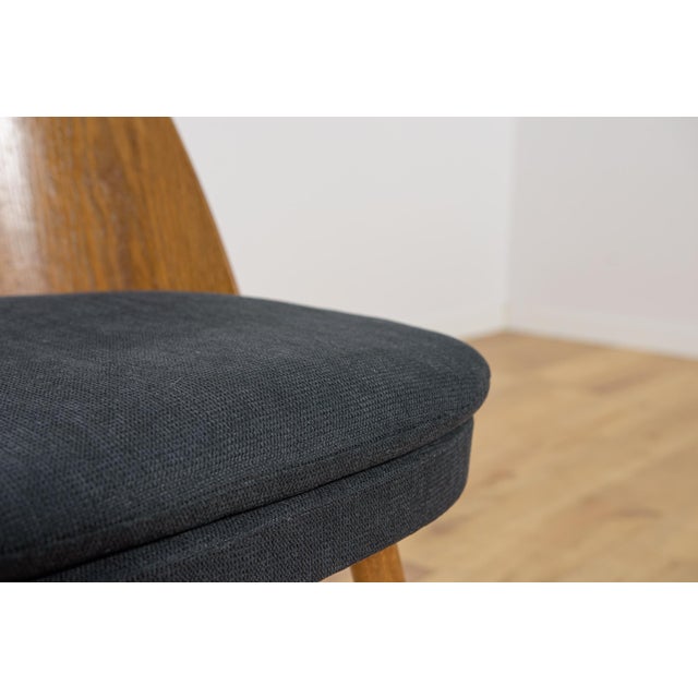 Mid-Century Oak Dining Chairs by Antonín Šuman for Tatra Nábytok, Czechoslovakia, 1960s, Set of 6 For Sale - Image 16 of 18