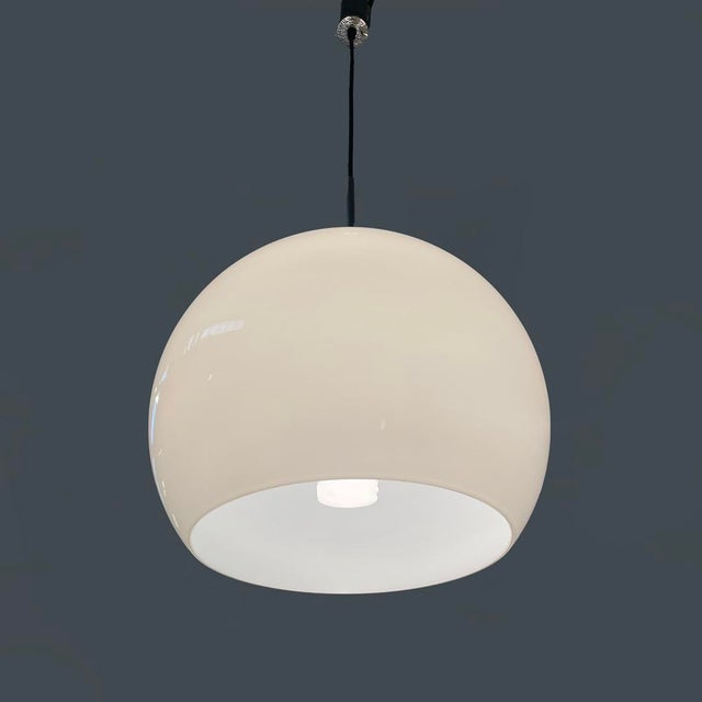 Black Mid-Century Modern Italian Round Opaline Glass Chandelier, 1960s For Sale - Image 8 of 16