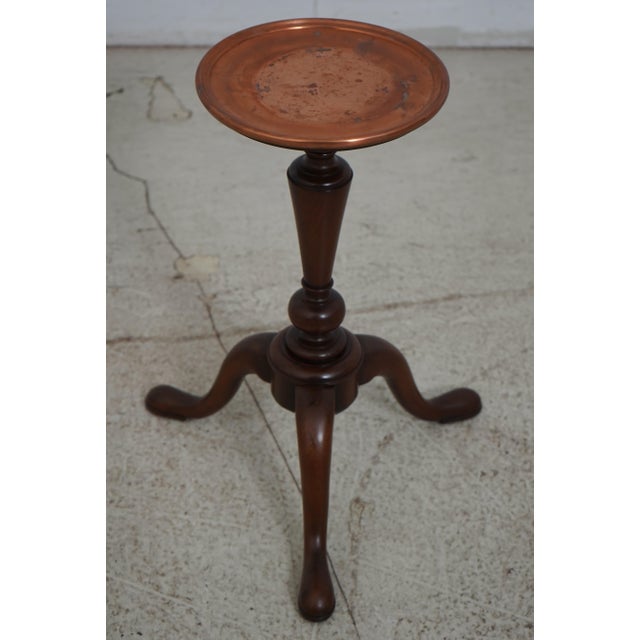 Age: Approx: 40 Years Old Details: CW-149 Colonial Williamsburg High Quality Construction 18 C. Design Traditional Style...