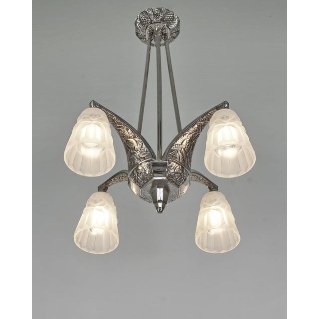Art Deco Degue & Vandamme French Art Deco Nickeled Bronze & Frosted Glass Chandelier 1930s For Sale - Image 3 of 13