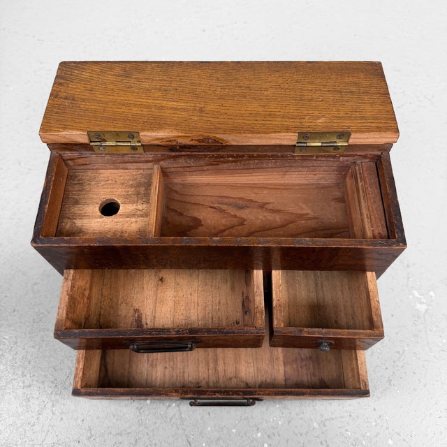 1950s Japanese Shōwa Hari Bako Sewing Box, 1950s For Sale - Image 5 of 11