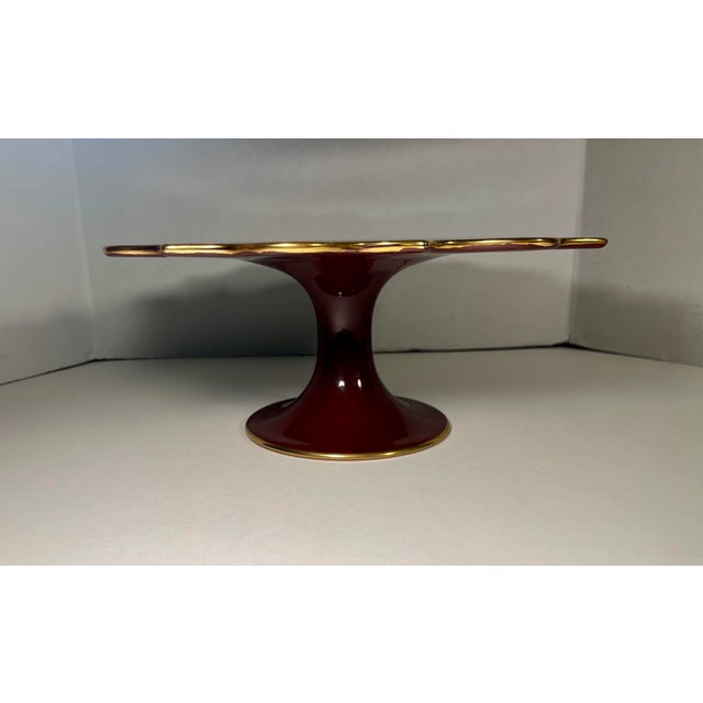 Contemporary l'Objet Portugal Pedestal Cake Stand Brown With 24k Gold Trim For Sale - Image 4 of 8