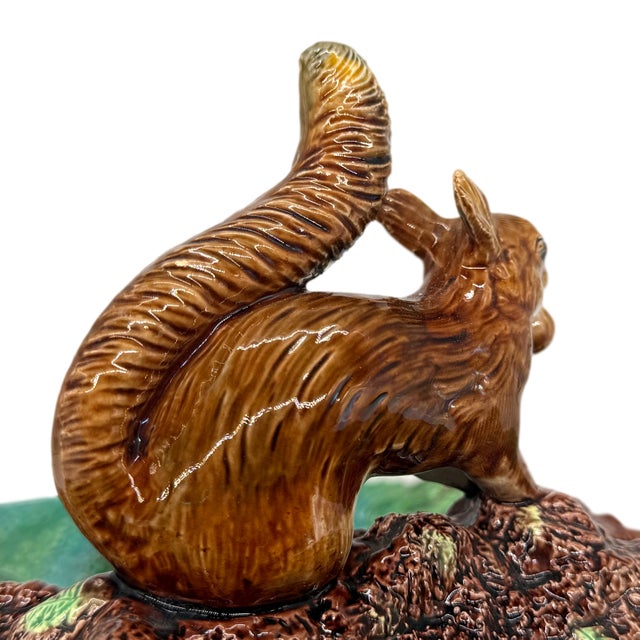 A George Jones Majolica Rustic Server, Squirrel With Nut, English, Ca. 1873 For Sale - Image 9 of 15