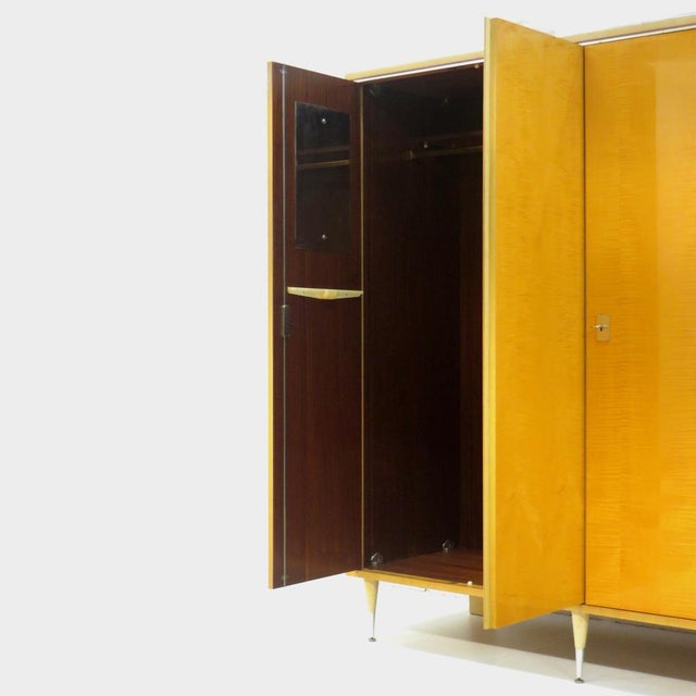 Large Mid-Century Modern Five-Door Wardrobe in Flamed Maple, 1960s For Sale - Image 4 of 7