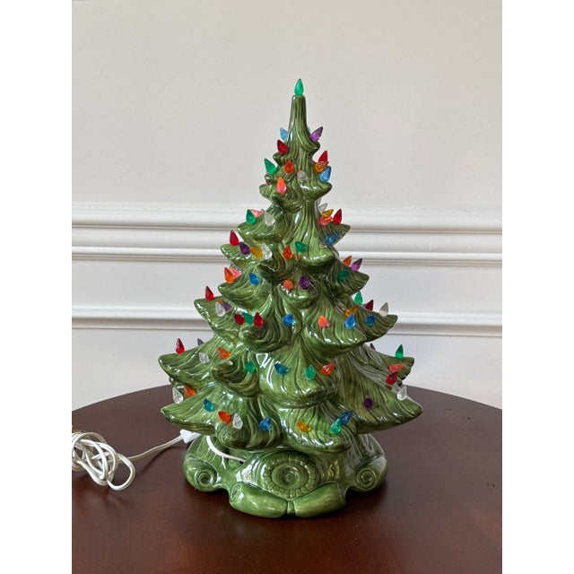 1970s Atlantic Mold Handmade Illuminated Ceramic Christmas Tree For Sale - Image 4 of 10