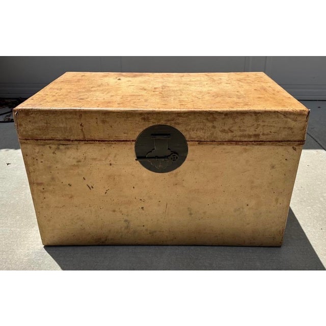 Chinoiserie Late 19th Century Chinese Vellum / Parchment Trunk With Original Red Pigskin Interior & Key For Sale - Image 3 of 18