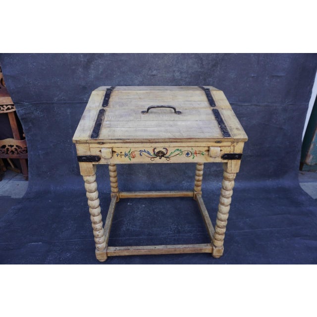 Monterey Furniture 1920s Original Monterey Straw Ivory Desk (Early Brand) For Sale - Image 4 of 15