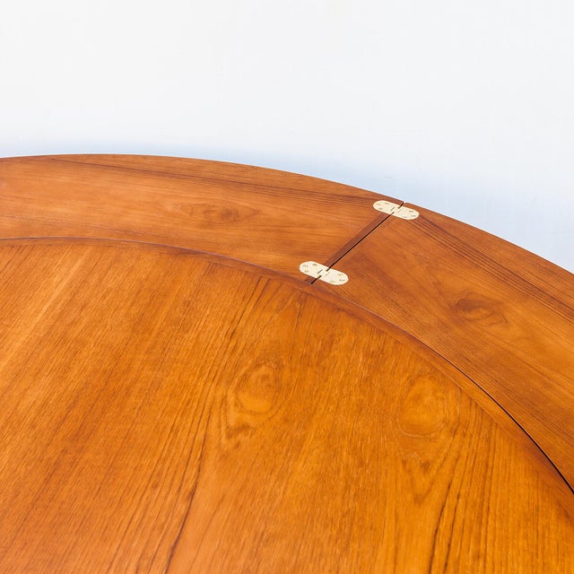 1960s Iconic Danish Modern Lotus Expandable Dining Table by Dyrlund, Large Version For Sale - Image 11 of 15