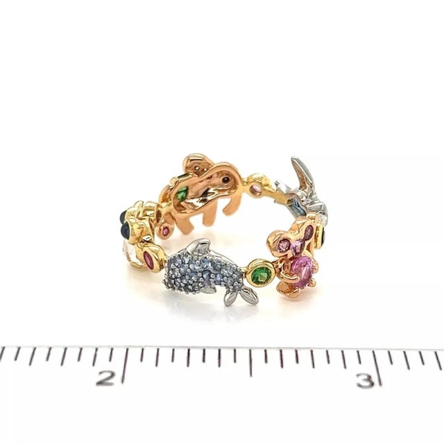 Gold Animal Diamond Multicolor Gems Platinum & 18k Gold Band Ring - Size 7.5 For Sale - Image 8 of 8