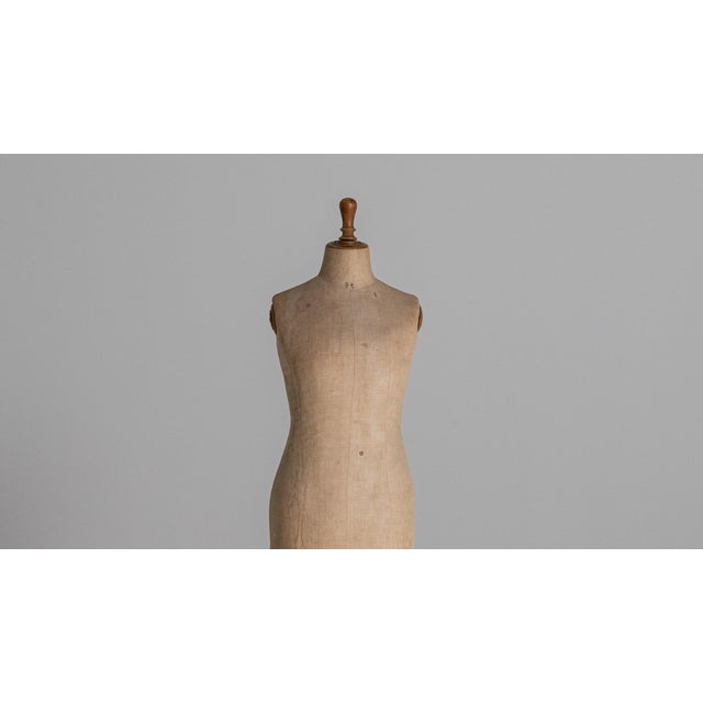 French Provincial 20th Century French Mannequin For Sale - Image 3 of 18