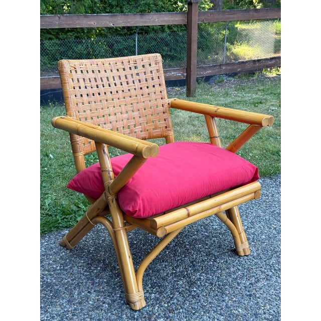 vintage Mid-Century Modern rattan lounge chair manufactured by the company Rattan Art in the Philippines. 30.5H 25W 27.5D...