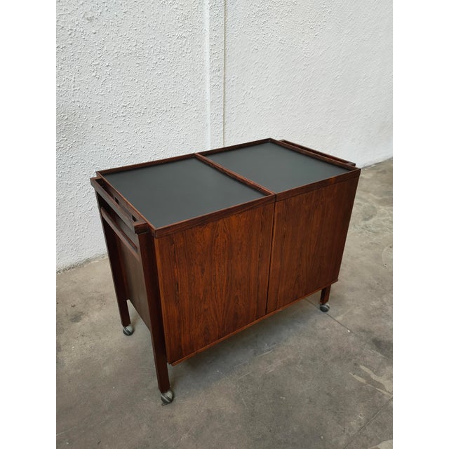 1980s Mid-Century Modern Palisandro Bar Cart, 1980 For Sale - Image 5 of 8