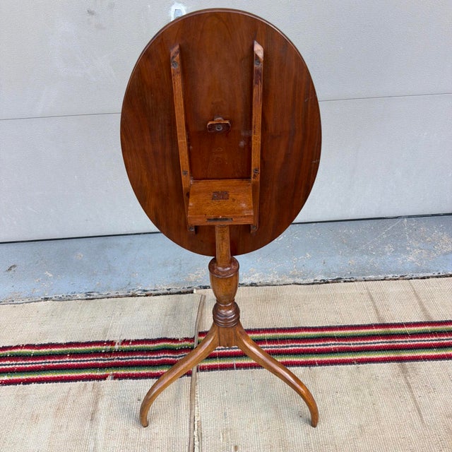 Antique Mahogany & Birch Federal Tilt-Top Spider-Leg Candlestand, New Hampshire or Maine, Circa 1790-1810 For Sale - Image 13 of 17