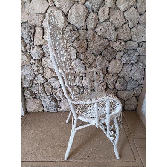 Vintage White Wicker and Rattan Sweetheart Fiddlehead Peacock Chair For Sale - Image 4 of 6