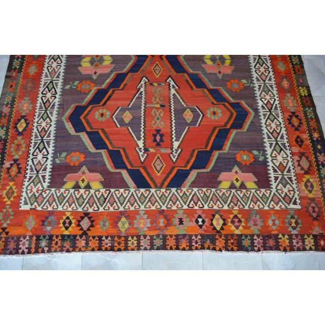 1970s Handwoven Turkish Kilim Rug Anatolian Tribal Colorful Rug - 8′8″ X 14′9″ For Sale - Image 10 of 12
