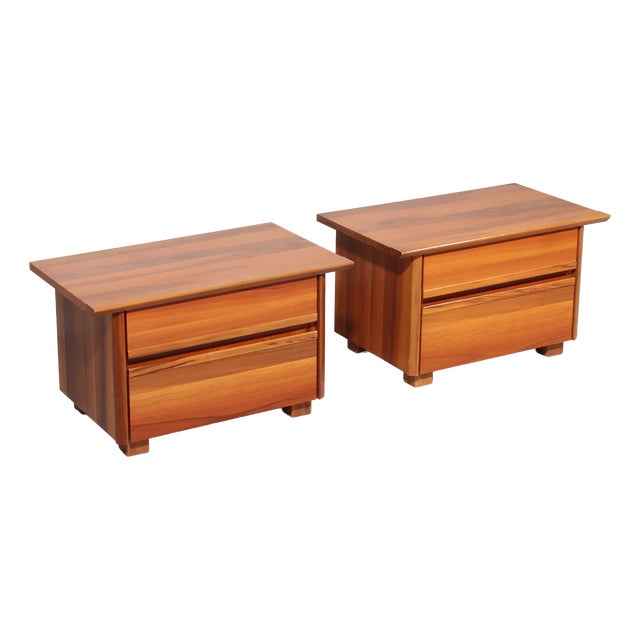 Italian Walnut Bedside Tables, 1970s, Set of 2 For Sale