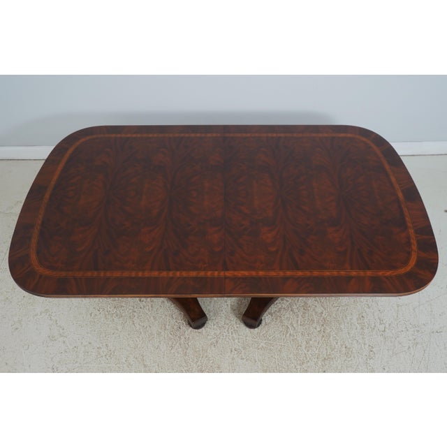 Traditional Henredon Mahogany Double Pedestal Inlaid Dining Table For Sale - Image 3 of 18
