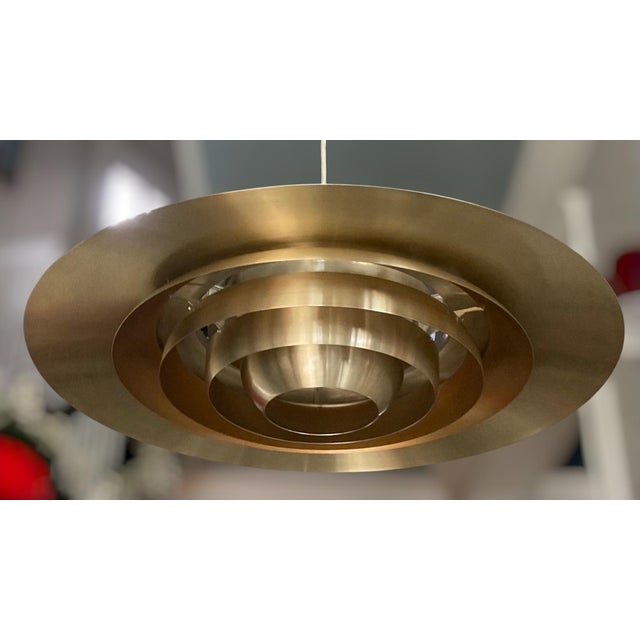 Nordisk Solar Co. Vintage Danish P376 Pendant Lamp by Jørgen Kastholm & Preben Fabricius for Nordisk Solar, 1960s – Large 28" Brushed Brass Aluminum For Sale - Image 4 of 18