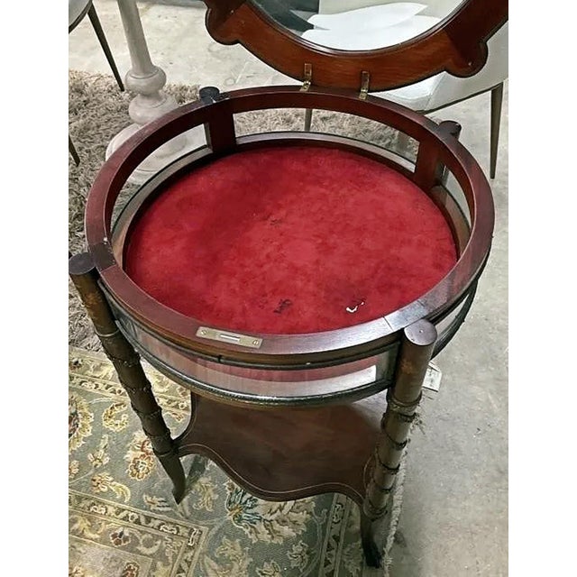 1990s French Bijouterie Vitrine Table For Sale In West Palm - Image 6 of 10